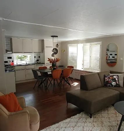 Luxe 4-6 Pers Chalet Op De Veluwe *